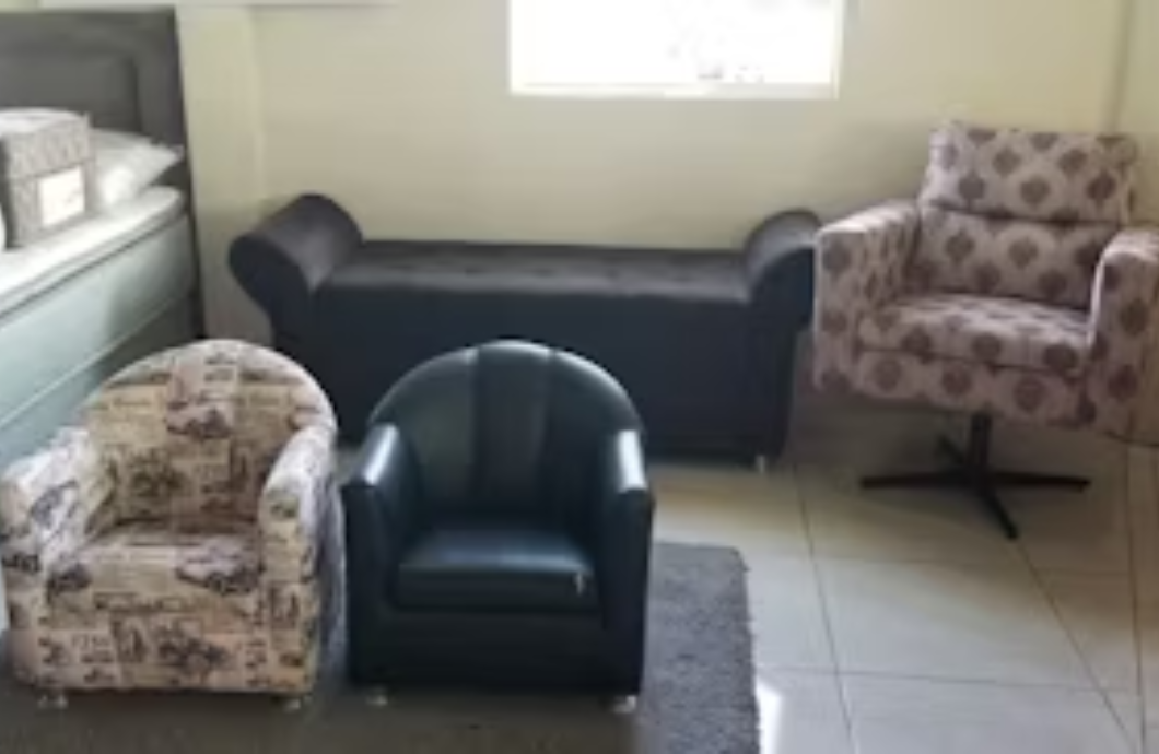 Acabamento dos móveis produzidos